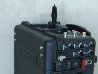 Τακτικό Jammer κινητικότητας 25Mhz-3800Mhz, UHF Jammer 350W σημάτων υψηλής δύναμης VHF